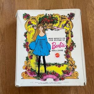 Vintage / Antique 1968 White Barbie Travel Carrying Case